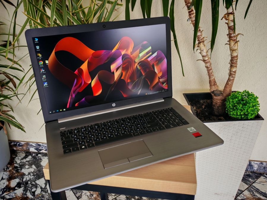 Ноутбук Б/В HP 470 G7, Intel Core i5-10Gen, DDR4 16 GB, SSD 256GB, AMD Radeon R7 M440 2gb, 17" Full HD