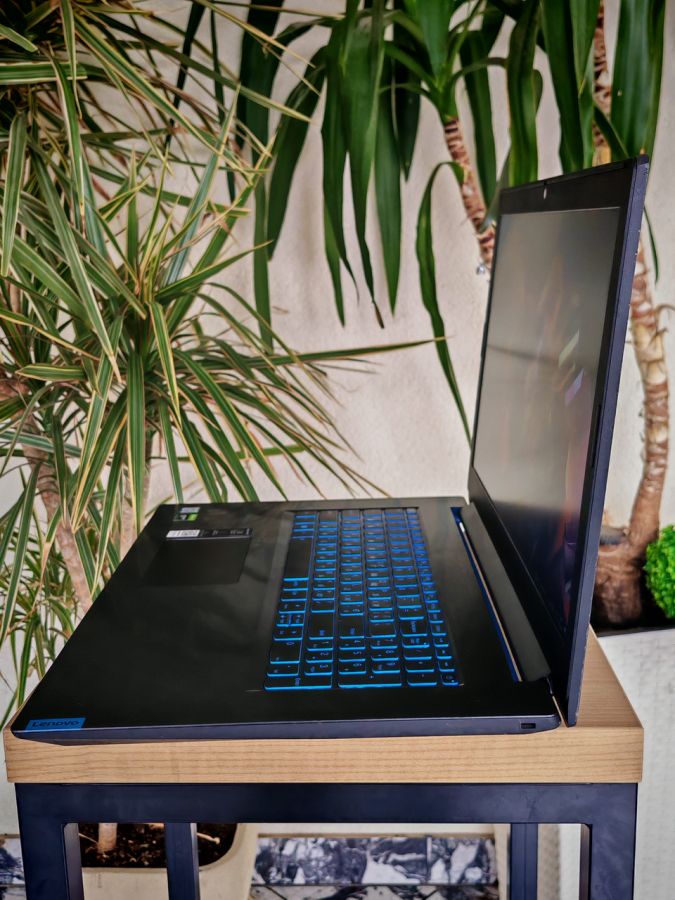 Ноутбук Б/В Lenovo IdeaPad L340, Intel Core i5-9300, DDR4 16 GB, SSD 256GB, GTX 1050 3Gb, 17" Full HD