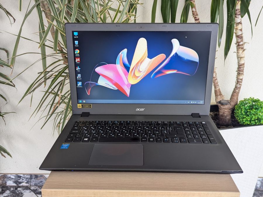 Уцінка! Ноутбук Б/В Acer Aspire E5-573, Intel Core i5-4210U, DDR3 8 GB, SSD 128GB, 15.6" Full HD