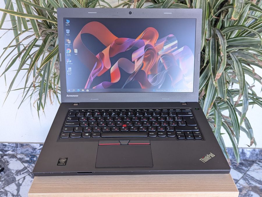Ноутбук Б/В Lenovo L450, Intel Core i3-5005U, DDR3 8GB, SSD 128GB, 14" HD