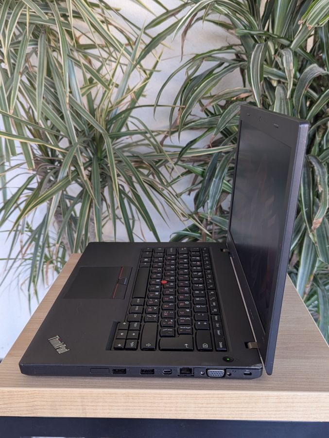 Уцінка! Ноутбук Б/В Lenovo L450, Intel Core i3-5005U, DDR3 8 GB, SSD 128GB, HD