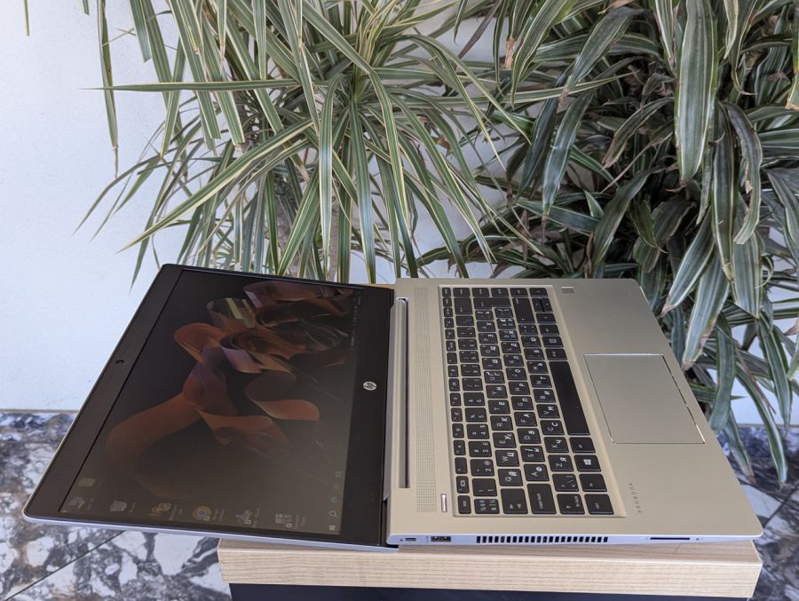 Ноутбук Б/В HP ProBook 445 G6, AMD Ryzen 3 2200U, DDR4 8 GB, SSD 256GB, AMD Radeon Vega, 14" Full HD