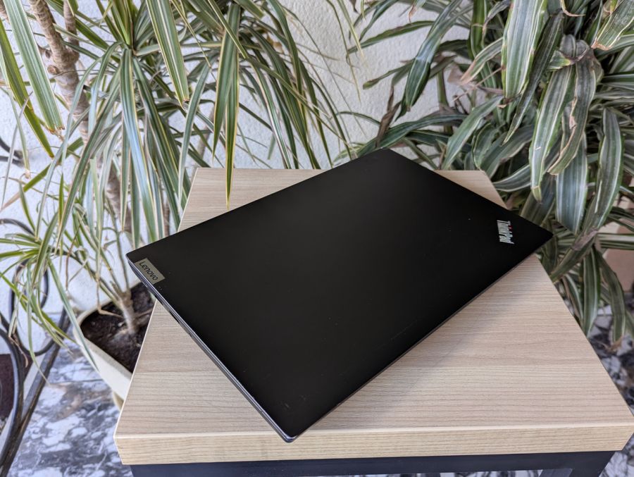 Уцінка! Ноутбук Б/В Lenovo ThinkPad E14, Intel Core i3-11Gen, DDR4 16 GB, SSD 256GB, 14" Full HD