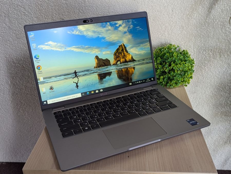 Ноутбук Б/В Dell Latitude 5440, Intel Core i5-1345U, DDR4 16 GB, SSD 256GB, 14" Full HD