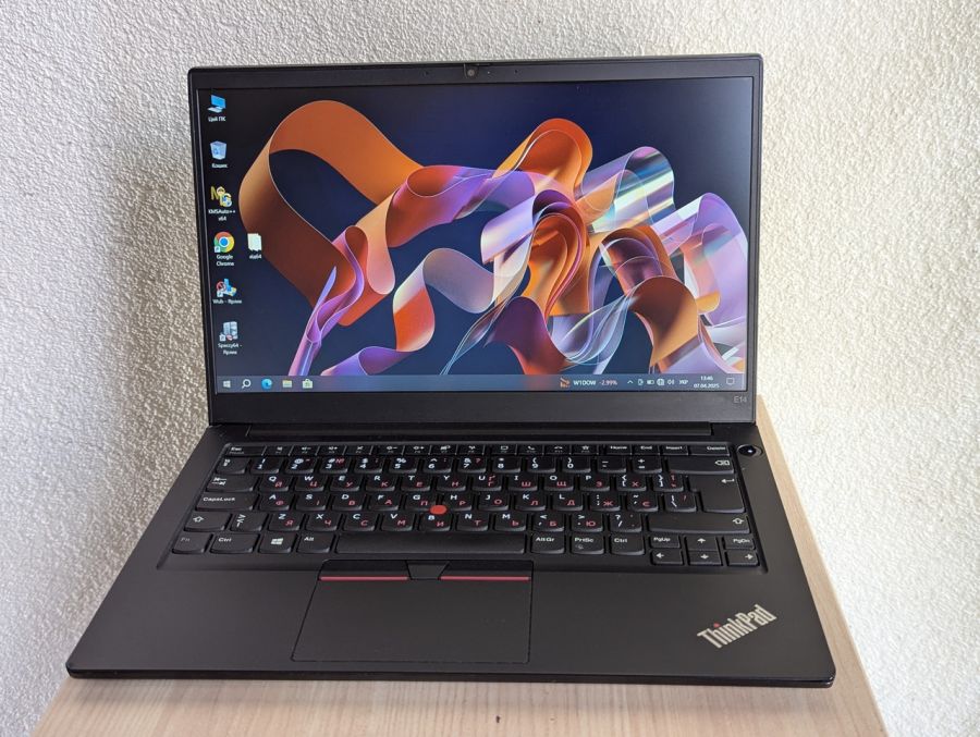 Уцінка! Ноутбук Б/В Lenovo ThinkPad E14, Intel Core i3-11Gen, DDR4 16 GB, SSD 256GB, 14" Full HD