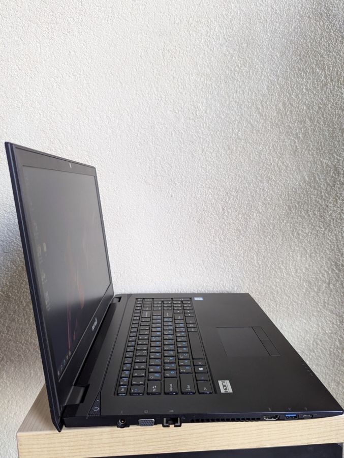 Ноутбук Б/В Terra Clevo N770WU, Intel Core i3-7100U, DDR4 8 GB, SSD 128GB + HDD 500GB, 17.3" HD