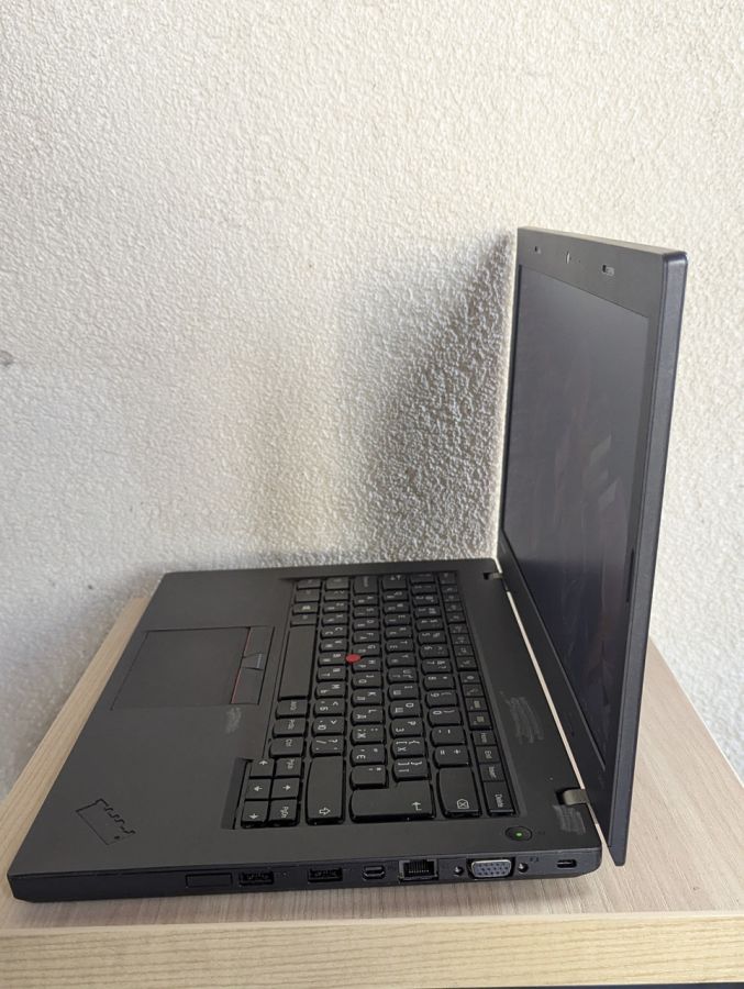Уцінка! Ноутбук Б/В Lenovo ThinkPad L450, Intel Core i3-5005U, DDR3 8 GB, SSD 128GB, 14" HD