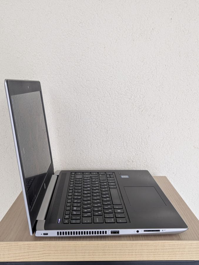 Уцінка! Ноутбук Б/В HP ProBook 440 G5, Intel Core i5-8250U, DDR4 8 GB, SSD 128GB, 14" Full HD
