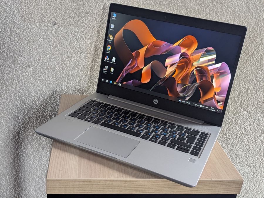 Уцінка! Ноутбук Б/В HP ProBook 445 G7, AMD Ryzen 3 4300U, DDR4 16 GB, SSD 256GB, AMD Radeon Graphics, 14"