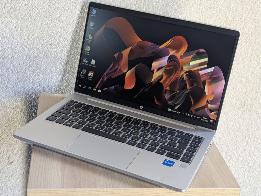 Уцінка! Ноутбук Б/В HP ProBook 440 G8, Intel Core i3, DDR4 16 GB, SSD 256GB, 14" Full HD