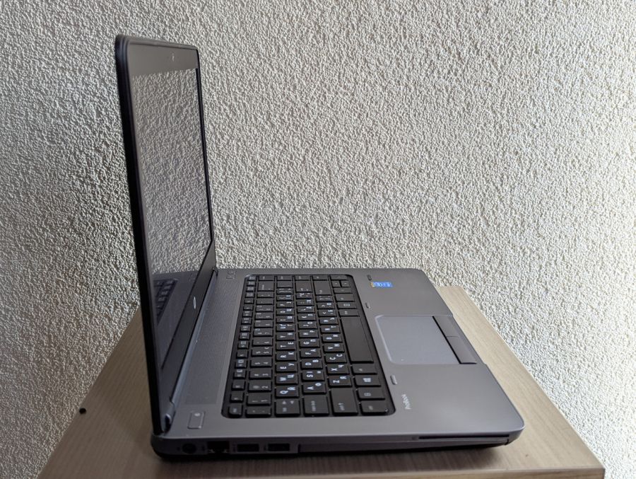 Уцінка! Ноутбук Б/В HP ProBook 640 G1, Intel Core i5-4200M, DDR3 8 GB, SSD 128GB, 14" HD