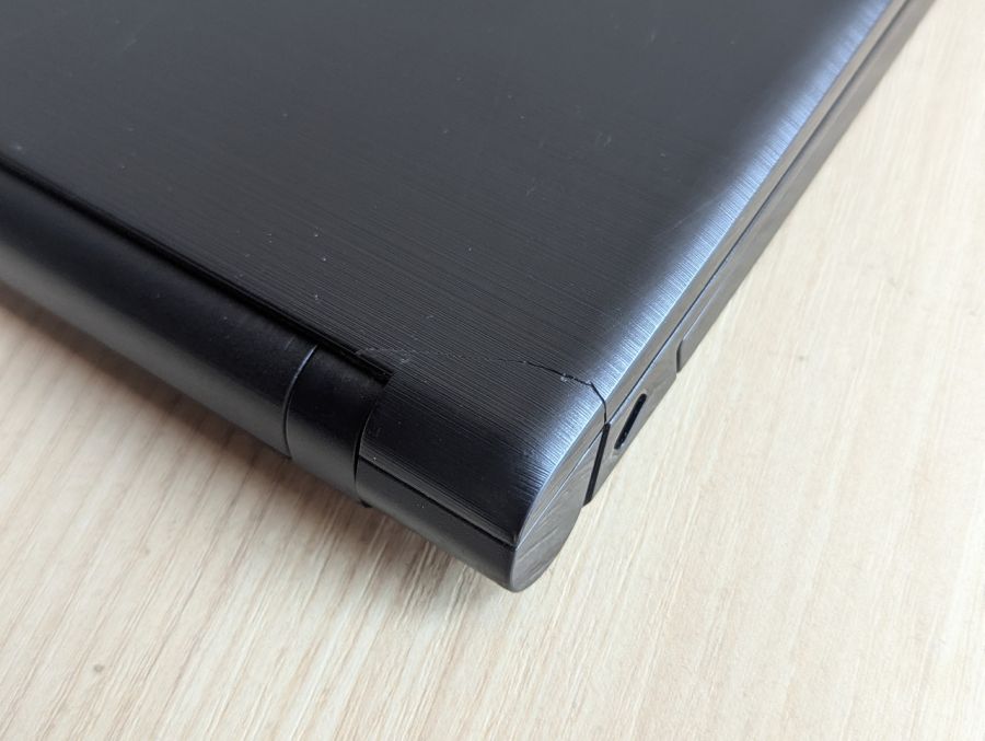 Уцінка! Ноутбук Б/В Toshiba Satellite Pro R40-C, Intel Core i5-6200U, DDR3 8 GB, SSD 128GB, 14" HD