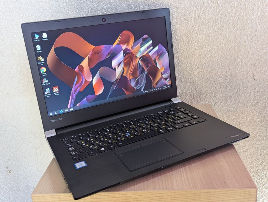 Уцінка! Ноутбук Б/В Toshiba Tecra A40-D, Intel Core i5-7300U, DDR4 8 GB, SSD 128GB, 14" HD