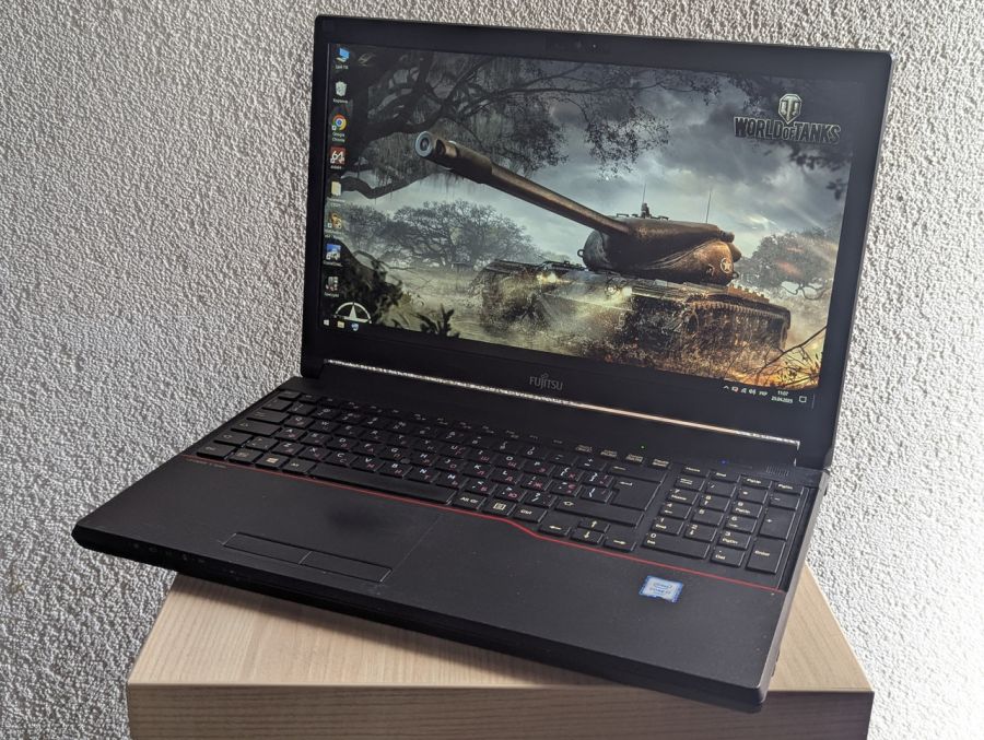 Уцінка! Ноутбук Б/В Fujitsu E556, Intel Core i7-6500U, DDR4 16 GB, SSD 360GB, 15.6" Full HD