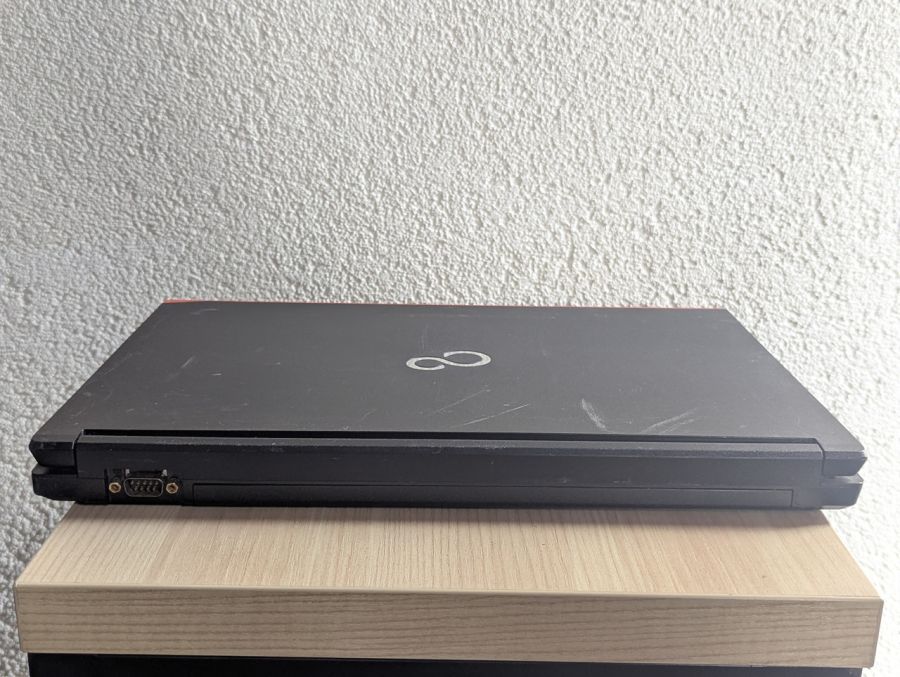 Уцінка! Ноутбук Б/В Fujitsu E556, Intel Core i7-6500U, DDR4 16 GB, SSD 360GB, 15.6" Full HD