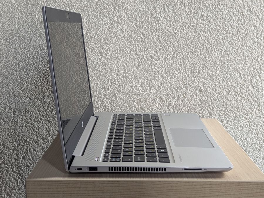 Уцінка! Ноутбук Б/В HP ProBook 440 G7, Intel Core i3-10Gen, DDR4 16 GB, SSD 256GB, 14" Full HD