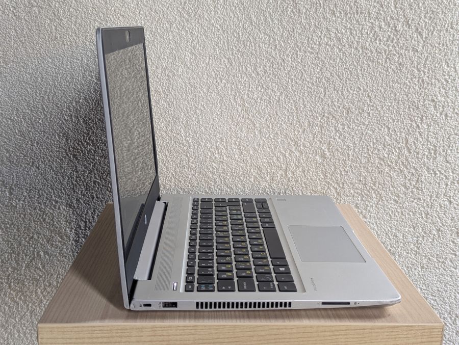 Уцінка! Ноутбук Б/В HP ProBook 440 G7, Intel Core i3-10Gen, DDR4 16 GB, SSD 256GB, 14" Full HD