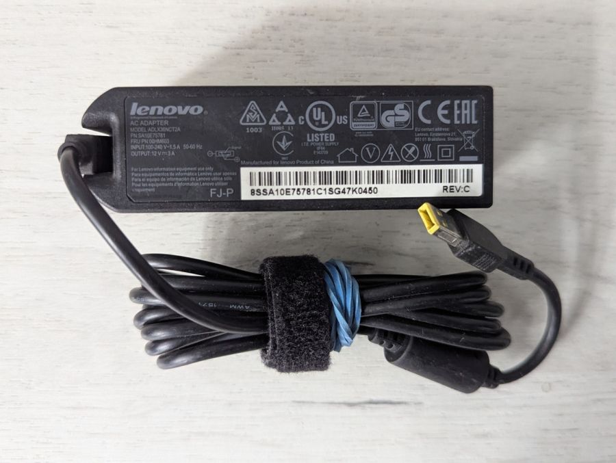Б/В Lenovo Square pin: 36W 12V 3A