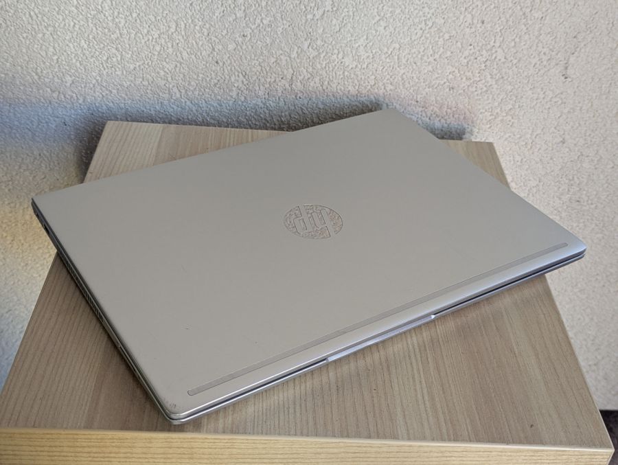 Уцінка! Ноутбук Б/В HP ProBook 445 G7, AMD Ryzen 3 4300U, DDR4 16 GB, SSD 256GB, AMD Radeon Graphics, 14"