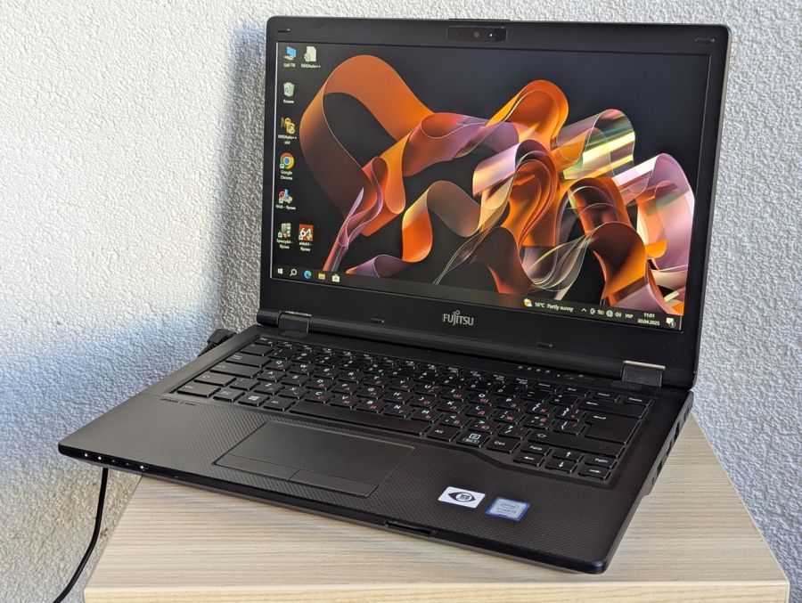 Ноутбук Б/В Fujitsu LifeBook E549, Intel Core i5-8265U, DDR4 16GB, SSD 256GB, 14" Full HD