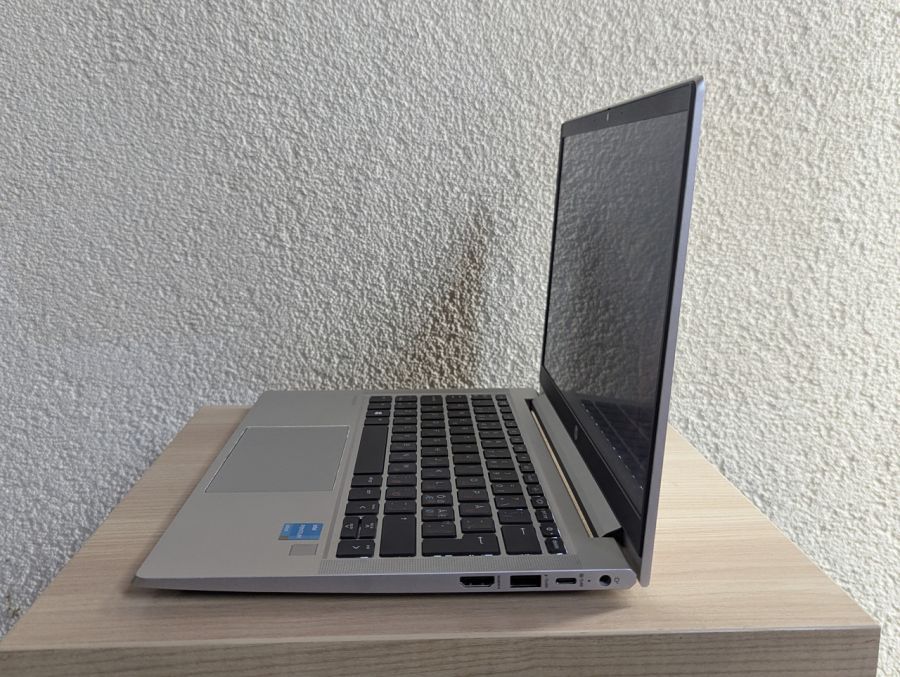 Ноутбук Б/В HP ProBook 430 G8, Intel Pentium, DDR4 16 GB, SSD 256GB, 13" UHD