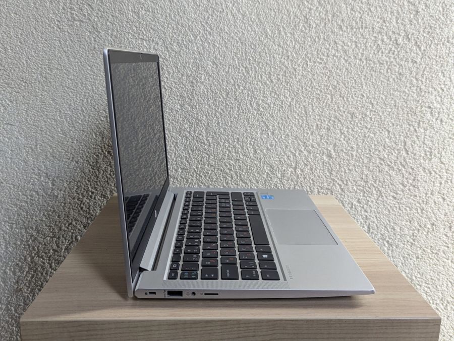 Ноутбук Б/В HP ProBook 430 G8, Intel Pentium, DDR4 16 GB, SSD 256GB, 13" UHD