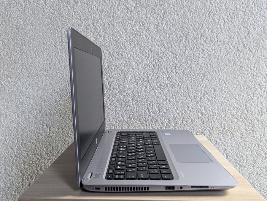 Ноутбук Б/В HP ProBook 430 G4, Intel Core i5-7200U, DDR4 16 GB, SSD 256GB, 13" HD