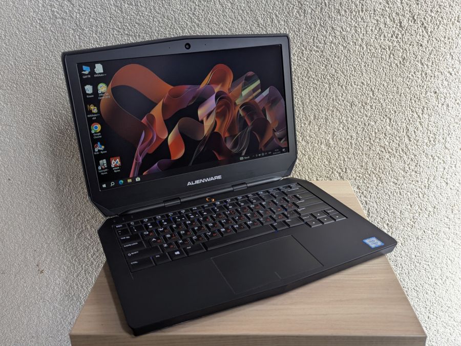 Уцінка! Ноутбук Б/В Alienware 13 R2, Intel Core i7-6500U, DDR3 16 GB, SSD 512GB, NVIDIA GeForce GTX 960M 4Gb, 13" Full HD