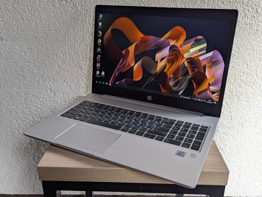 Уцінка! Ноутбук Б/В HP ProBook 450 G7, Intel Core i5, DDR4 16 GB, SSD 128GB + HDD 500GB, 15.6" Full HD