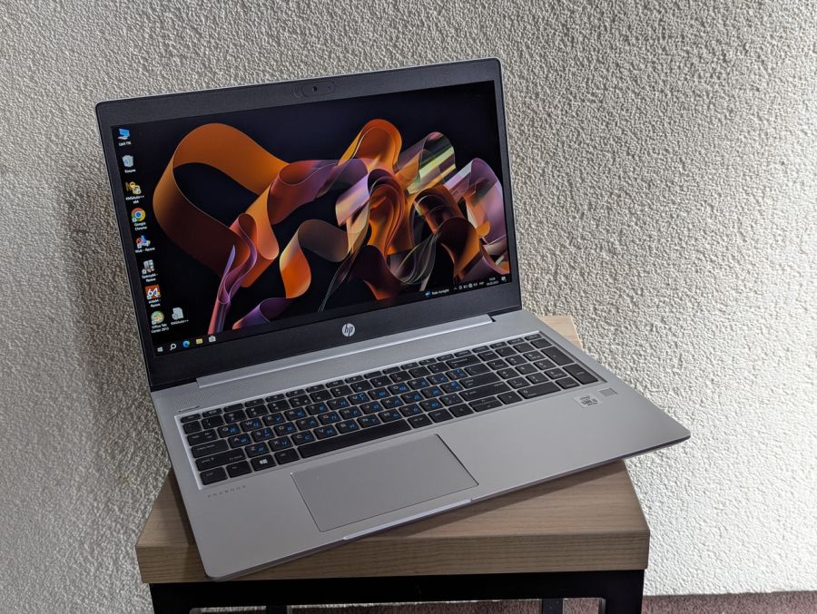 Уцінка! Ноутбук Б/В HP ProBook 450 G7, Intel Core i5, DDR4 16 GB, SSD 128GB + HDD 500GB, 15.6" Full HD
