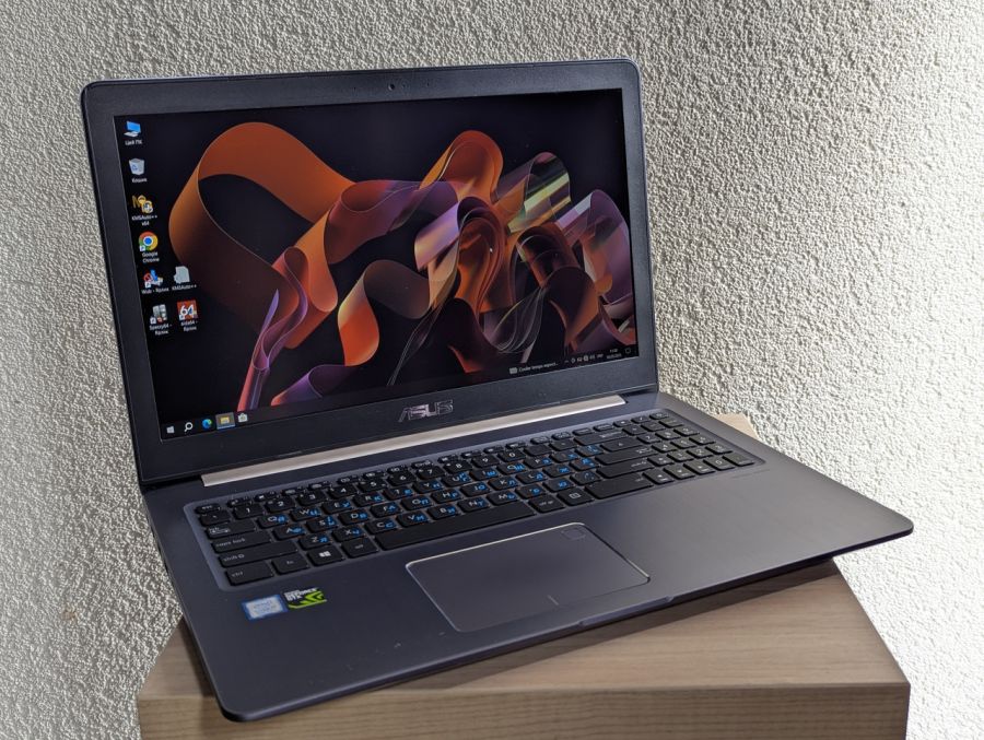 Уцінка! Ноутбук Б/В ASUS N580G, Intel Core i7-8750H, DDR4 16 GB, SSD 256GB + SSD 1TB, NVIDIA GeForce GTX 1050 4Gb, 15.6" Full HD