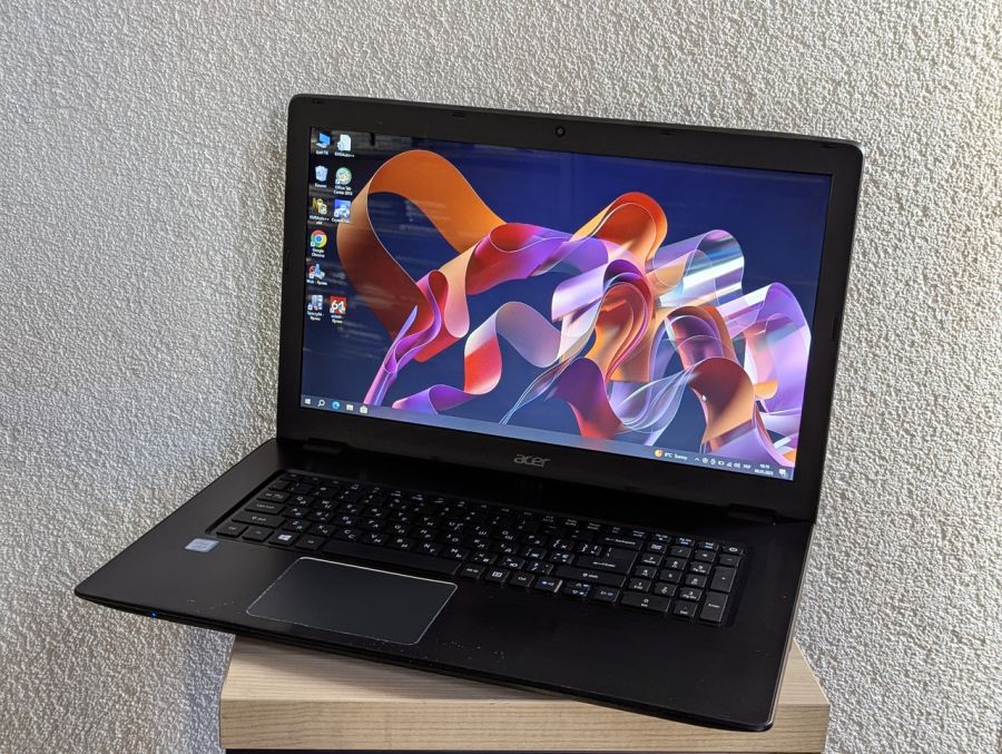Уцінка! Ноутбук Б/В Acer Aspire E5-774, Intel Core i5-7200U, DDR4 8 GB, SSD 128GB + HDD 1TB, HD