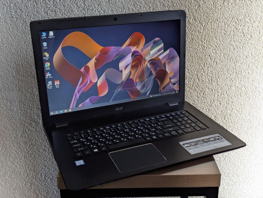 Уцінка! Ноутбук Б/В Acer Aspire E5-774, Intel Core i3-6100U, DDR4 8 GB, SSD 128GB, (1600x900x60Hz)
