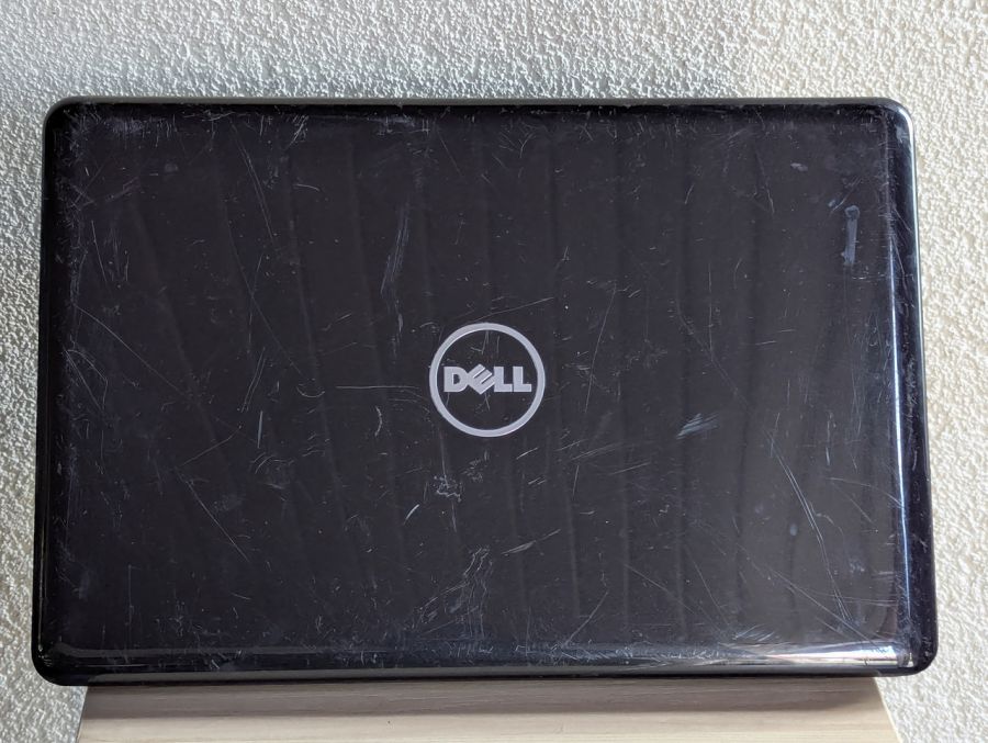 Уцінка! Ноутбук Б/В Dell Inspiron 5567, Intel Core i5-7200U, DDR4 8 GB, SSD 128GB, 15.6" Full HD