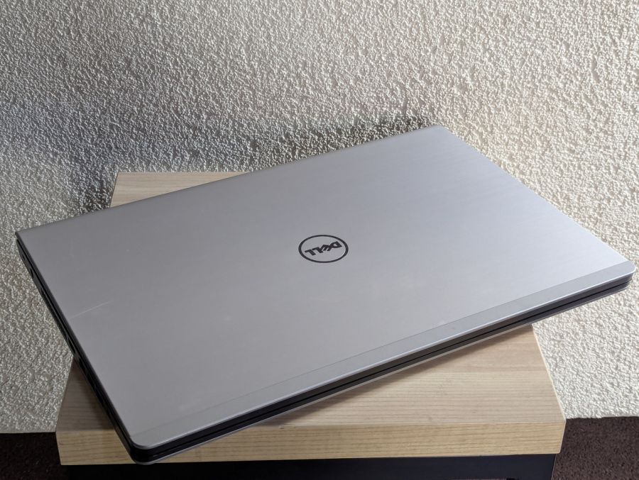 Ноутбук Б/В Dell Inspiron 5749, Intel Core i3-5005U, DDR3 8 GB, SSD 128GB, 17.3" (1600x900x60Hz)