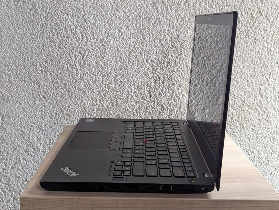 Уцінка! Ноутбук Б/В Lenovo ThinkPad T470, Intel Core i5-6300U, DDR4 8 GB, SSD 128GB, 14" Full HD