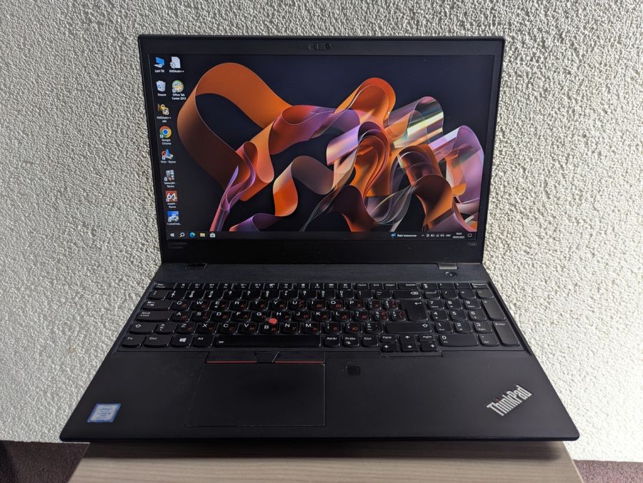 Уцінка! Ноутбук Б/В Lenovo T580, Intel Core i5-8250U, DDR4 16 GB, SSD 256GB, 15.6" Full HD