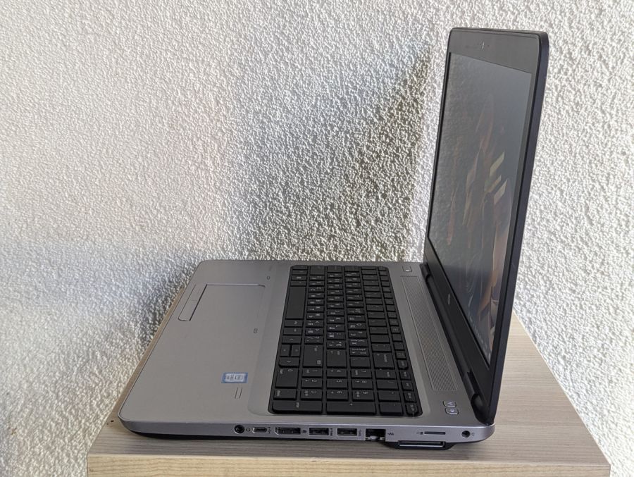Ноутбук Б/В HP ProBook 650 G2, Intel Core i3-6100U, DDR4 8GB, SSD 128GB, 15.6" HD