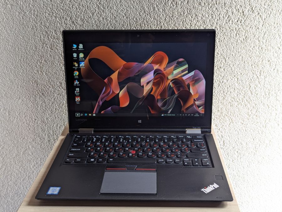 Уцінка! Ноутбук Б/В Lenovo Yoga 260, Intel Core i5-6300U, DDR4 8 GB, SSD 128GB, 12" Full HD Сенсор