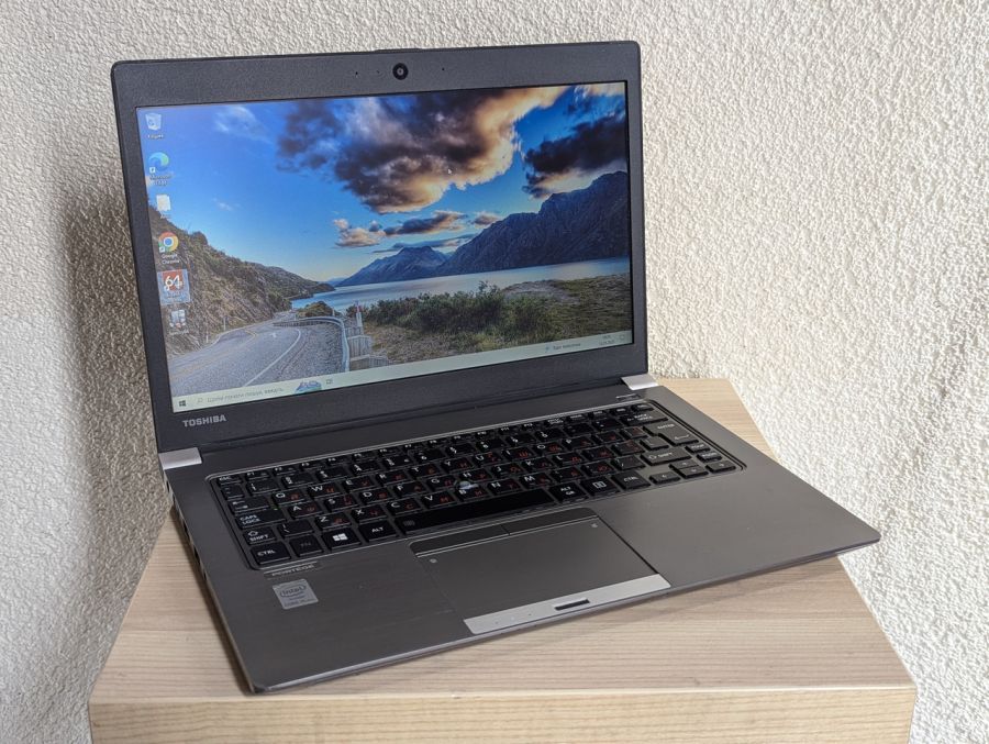 Уцінка! Ноутбук Б/В Toshiba Portege Z30-A, Intel Core i5-4310U, DDR3 8 GB, SSD 256GB, 13" Full HD