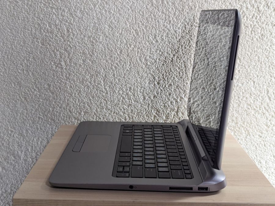 Ноутбук Б/В HP Pro x2 612 G1, Intel Core i5-4200U, DDR3 8 GB, SSD 256GB, 12.5" Сенсор