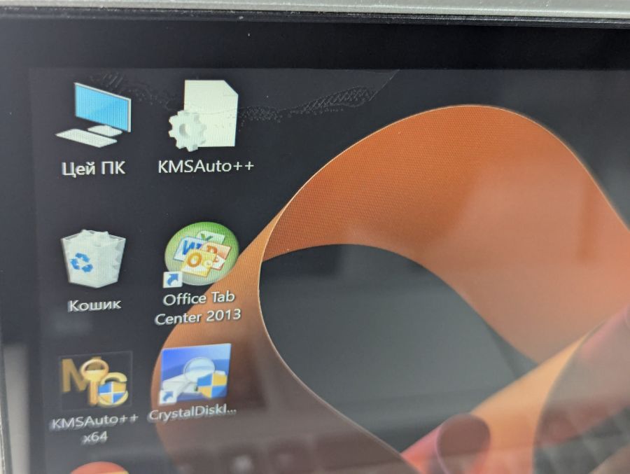 Уцінка! Ноутбук Б/В Lenovo Yoga 530, Intel Core i5-8250U, DDR4 8 GB, SSD 128GB, 14" Full HD Сенсор