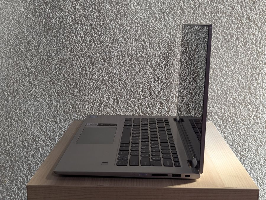 Уцінка! Ноутбук Б/В Lenovo Yoga 530, Intel Core i5-8250U, DDR4 8 GB, SSD 128GB, 14" Full HD Сенсор
