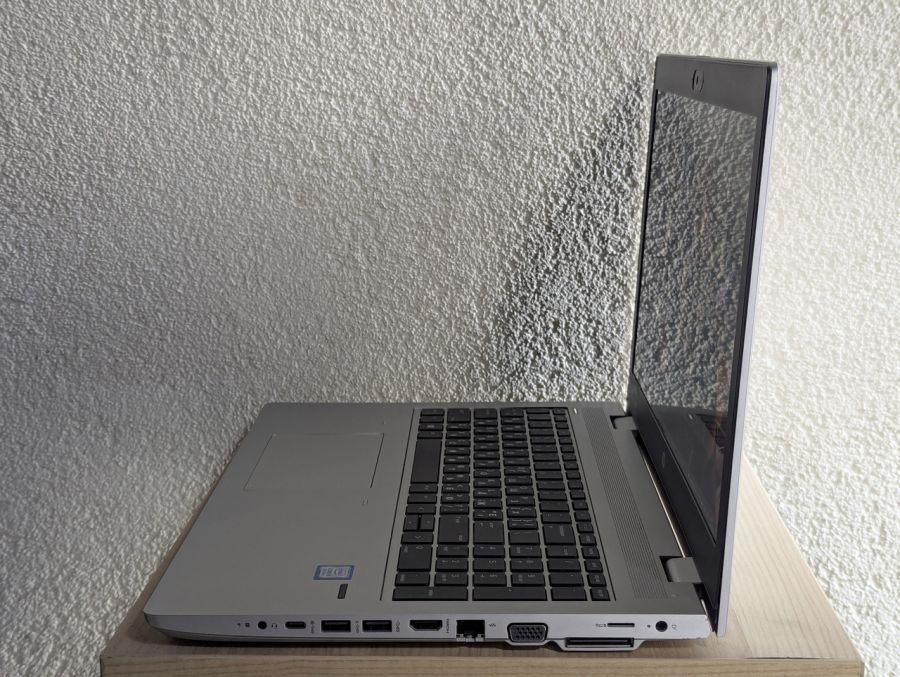Уцінка! Ноутбук Б/В HP ProBook 650 G4, Intel Core i5-8250U, DDR4 16 GB, SSD 256GB, 15.6" Full HD