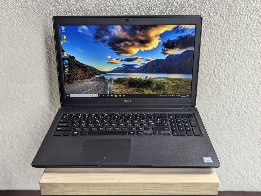 Уцінка! Ноутбук Б/В Dell Latitude 3500, Intel Core i5-8265U, DDR4 8 GB, SSD 128GB, 15.6" Full HD