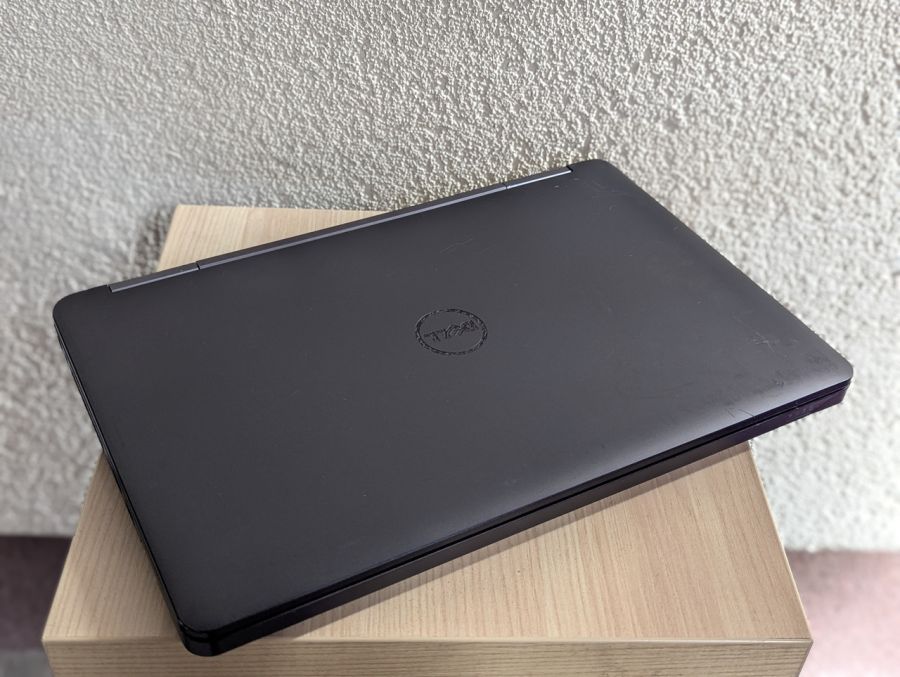 Уцінка! Ноутбук Б/В Dell Latitude E5540, Intel Core i3-4010U, DDR3 8 GB, SSD 128GB, 15.6" HD