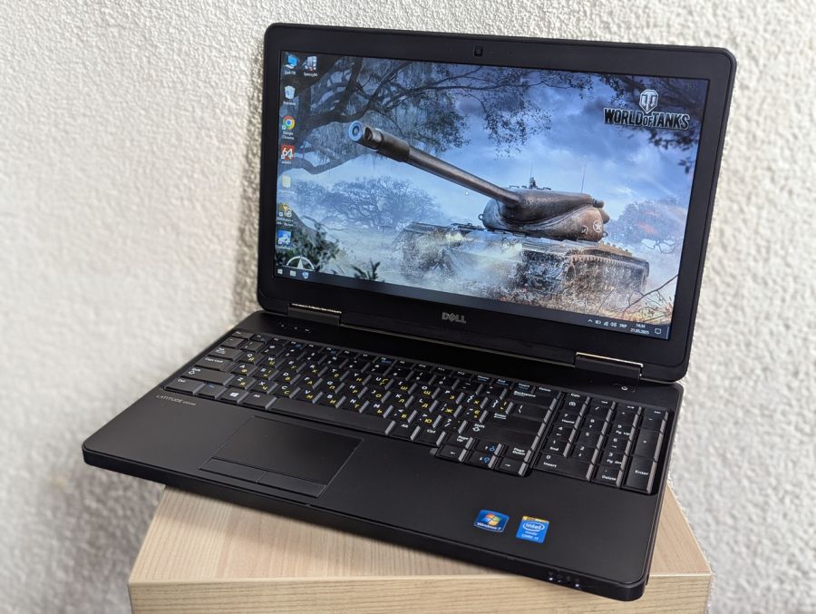 Уцінка! Ноутбук Б/В Dell Latitude E5540, Intel Core i3-4010U, DDR3 8 GB, SSD 128GB, 15.6" HD