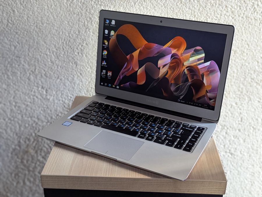 Уцінка! Ноутбук Б/В Terra Mobile A35, Intel Core i5-8200Y, DDR3 8 GB, SSD 128GB, 13" Full HD