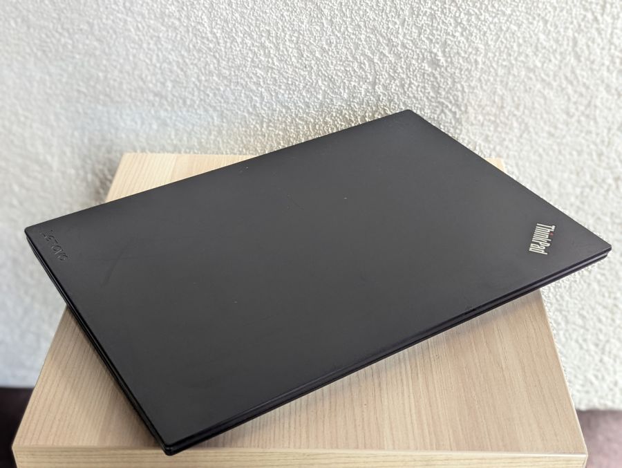 Ноутбук Б/В Lenovo ThinkPad T570, Intel Core i5-7300U, DDR4 8 GB, SSD 128GB, 15.6" Full HD