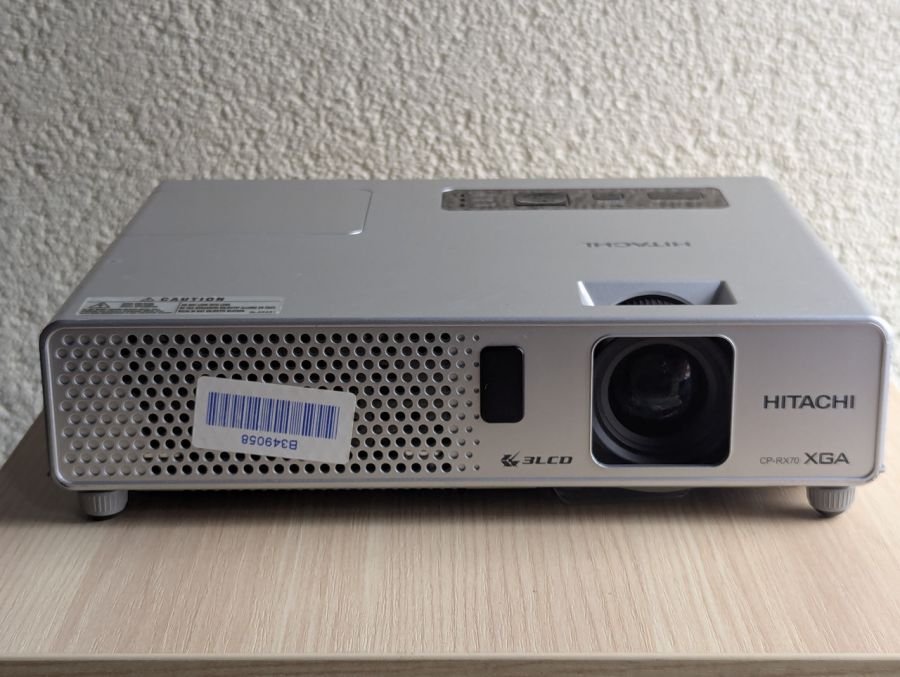 Б/В Проектор HITACHI CP-RX70